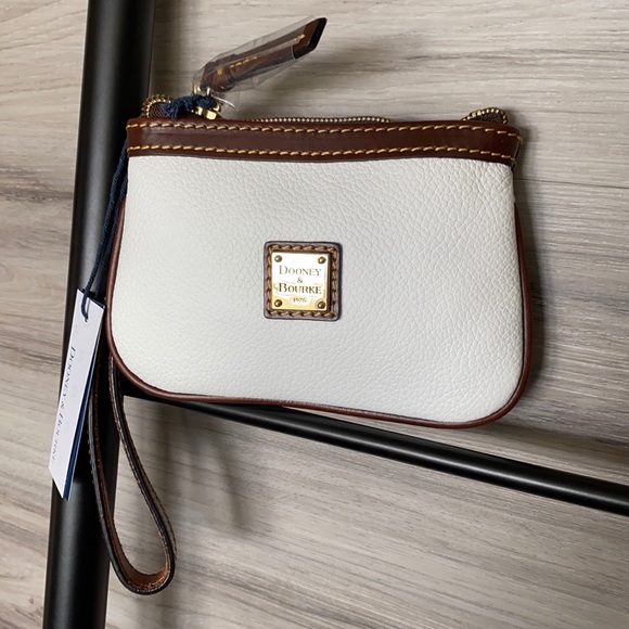 Dooney & Bourke Handbags - NWT-Dooney&Bourke Belvedere Pebble Wristlet, White